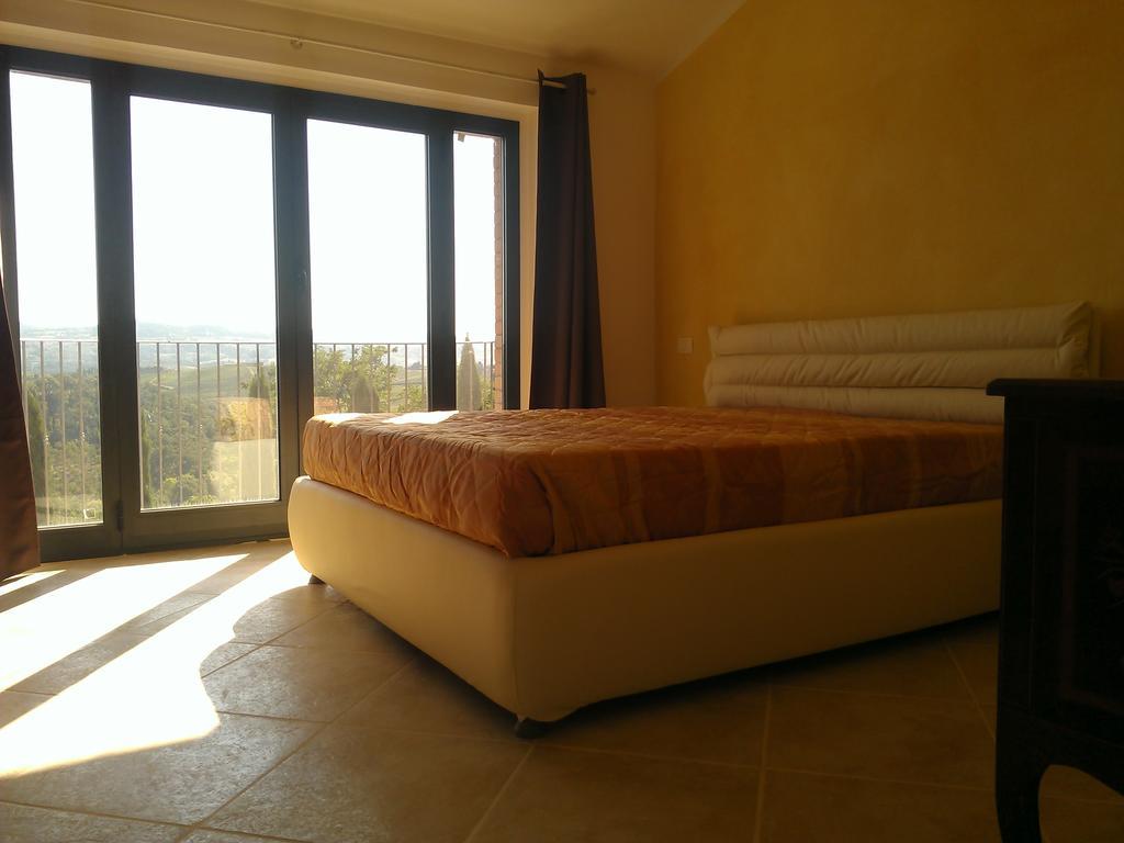 Il Crinale Apartamento San Gimignano Quarto foto