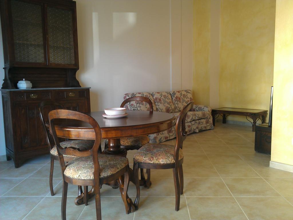 Il Crinale Apartamento San Gimignano Quarto foto